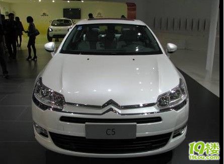 千里奔袭--广州车展现场实况篇之白龙闪耀全场