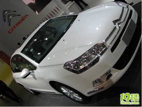 千里奔袭--广州车展现场实况篇之白龙闪耀全场