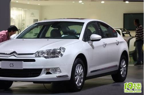 千里奔袭--广州车展现场实况篇之白龙闪耀全场