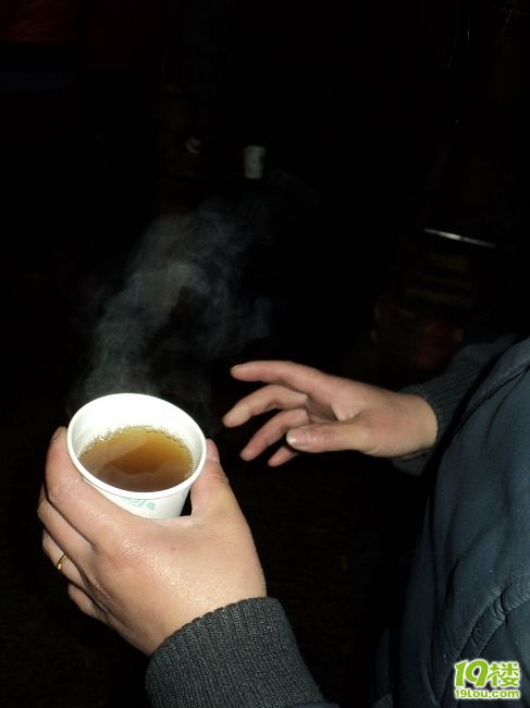 [义工日记]1月18日送姜茶活动第一天:温暖冬季