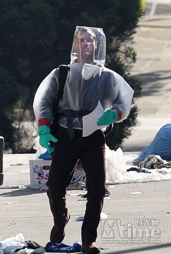 众星云集的惊悚灾难电影《传染病》曝片场照