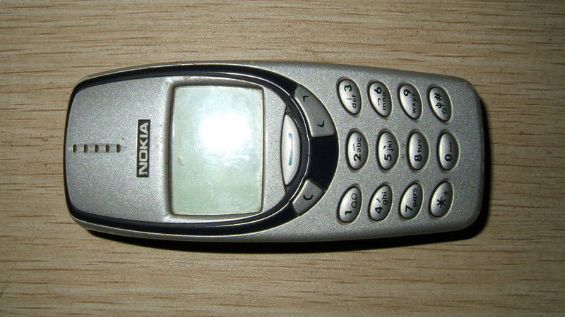 出老手机2只诺基亚n73、3330,ad41线控,尸体