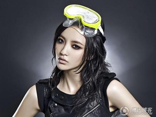中戲美女化亞洲小姐 千嬌百媚傾國傾城