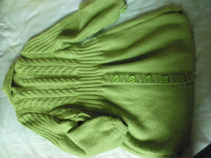 低价150元转手工编织中长款绿色纯毛毛衣95成