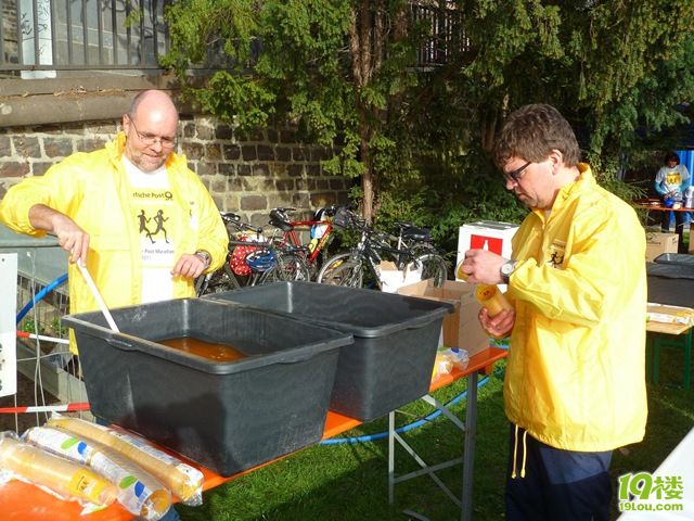 番外篇 之 德国 波恩 2011 国际马拉松 志愿者(