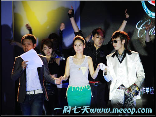 51南通车展 阿娇清纯造型亮相-八卦田-杭州19