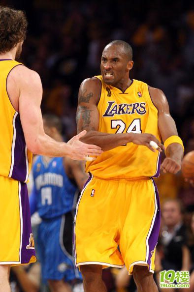 湖人输球,心情莫名低落。-草根消息-杭州19楼