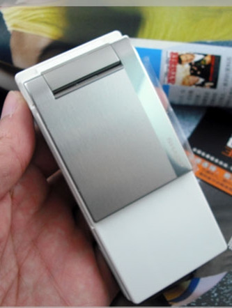 自用夏普白色翻盖手机 可横屏 95新 低价转 速