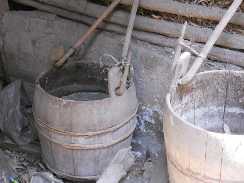 惊,茅坑?粪坑?蹲坑?-边走边拍-杭州19楼