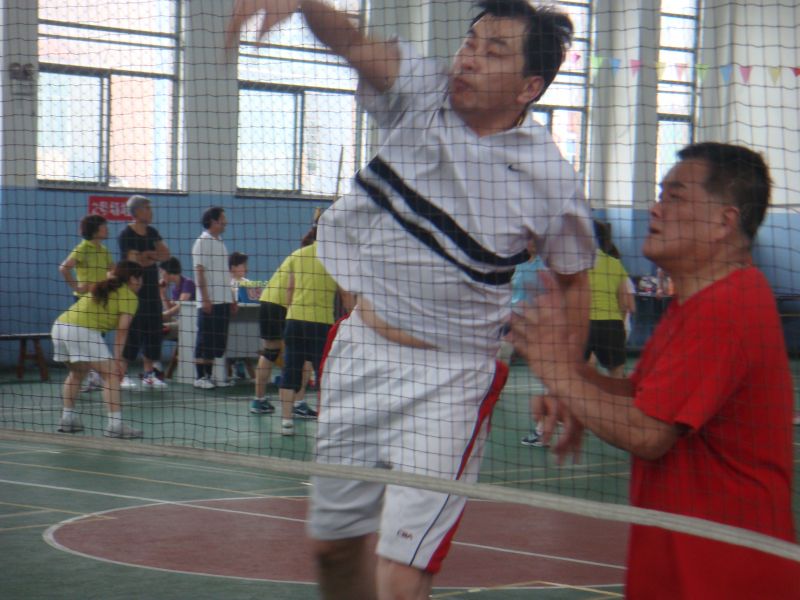 红色的气排球之江一队(杭州滨江晶都杯气排