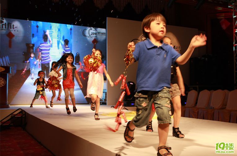杭州小童星儿童艺术机构招聘-儿童模特招生办
