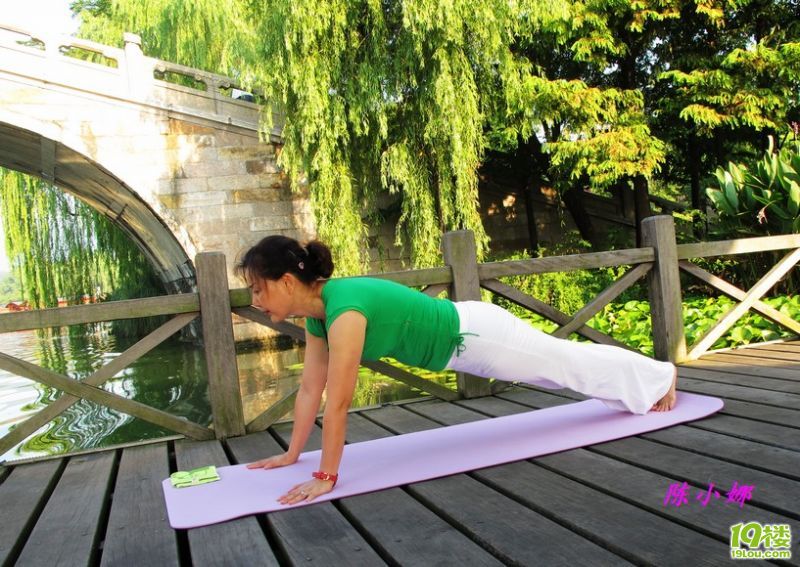 退休了,瑜伽成了每天的一项工作-活动归来-瑜伽