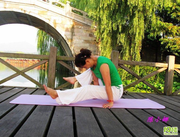 退休了,瑜伽成了每天的一项工作-活动归来-瑜伽