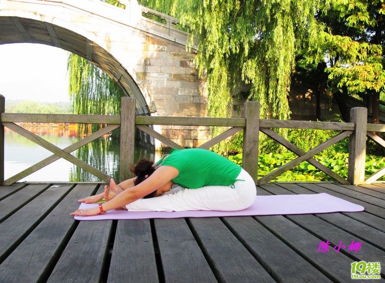 退休了,瑜伽成了每天的一项工作-活动归来-瑜伽