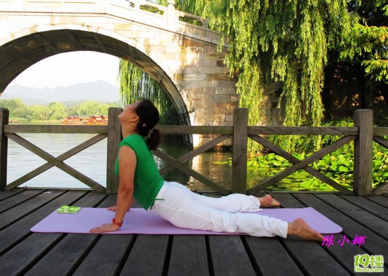 退休了,瑜伽成了每天的一项工作-活动归来-瑜伽