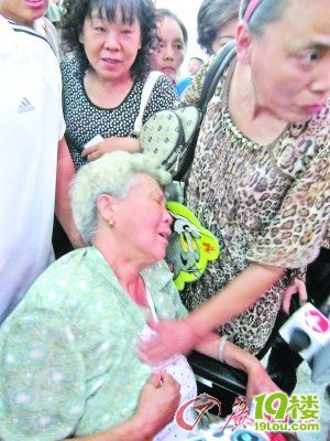 天津版彭宇案二审开庭 双方各执一词(组图)-早