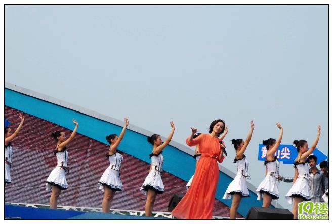 明星欢聚千岛湖--《千岛湖秀水节开幕式》开始