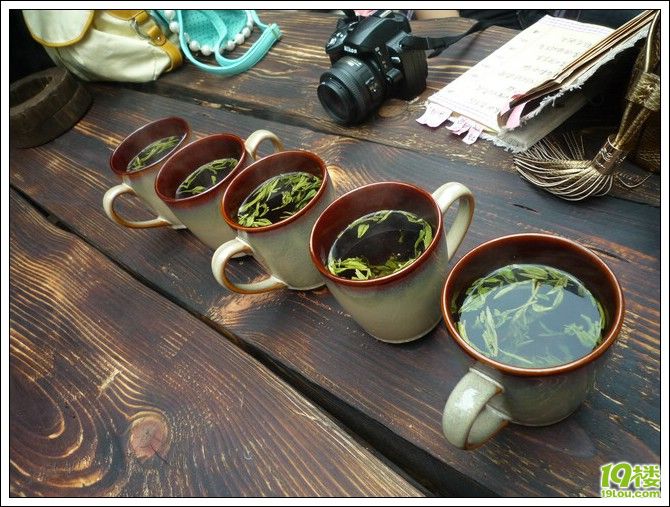 【小可小貓】笑笑的熱意餐廳—我們的零食