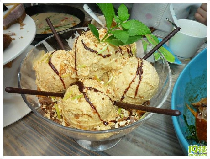 【小可小貓】笑笑的熱意餐廳—我們的零食