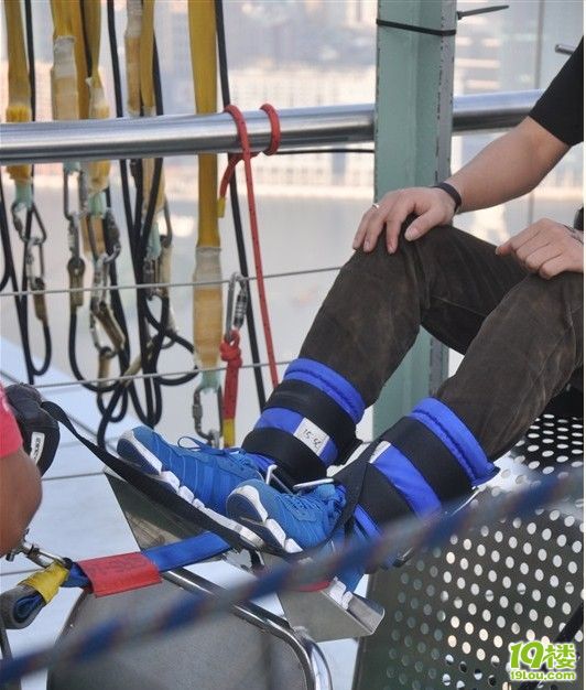 澳门旅游塔蹦极-港澳-我爱港澳台-杭州19楼