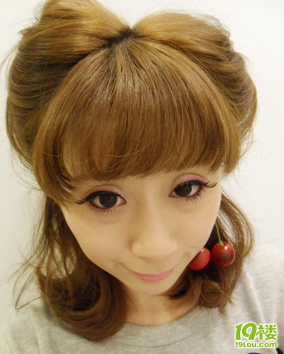 日本人气发型 一分钟猫耳朵发型diy技巧-咖啡红