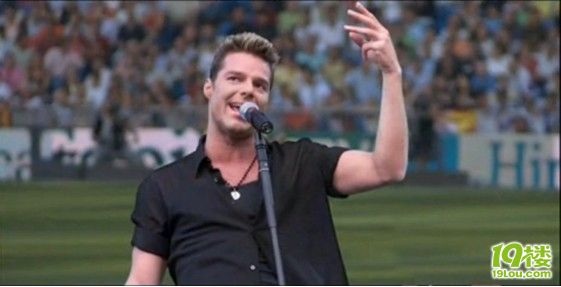 《瑞奇马丁》:拉丁王子唱响世界杯-转贴之王-杭