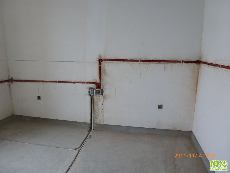 刚刚完工的水电预埋