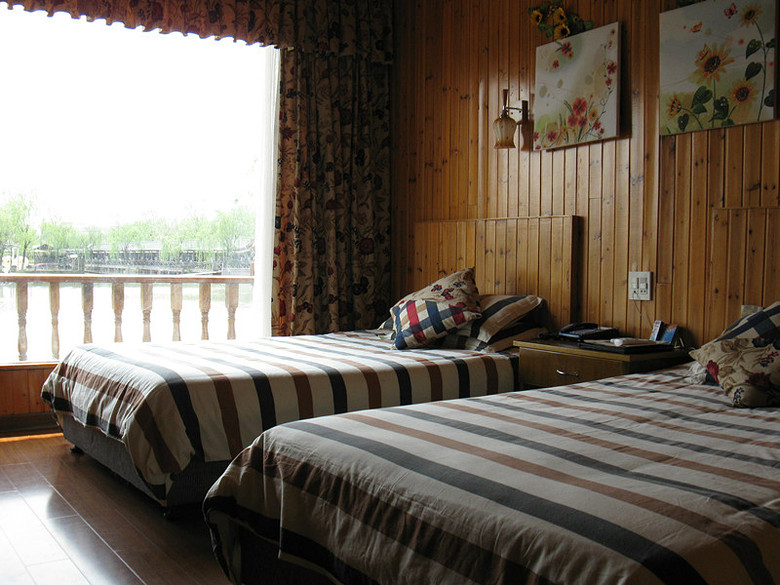 杭州秀山美地休闲渡假农庄_住宿环境很好,秀山