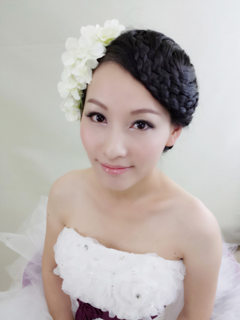 微微彩妆造型工作室_在十九楼上看到微微的作