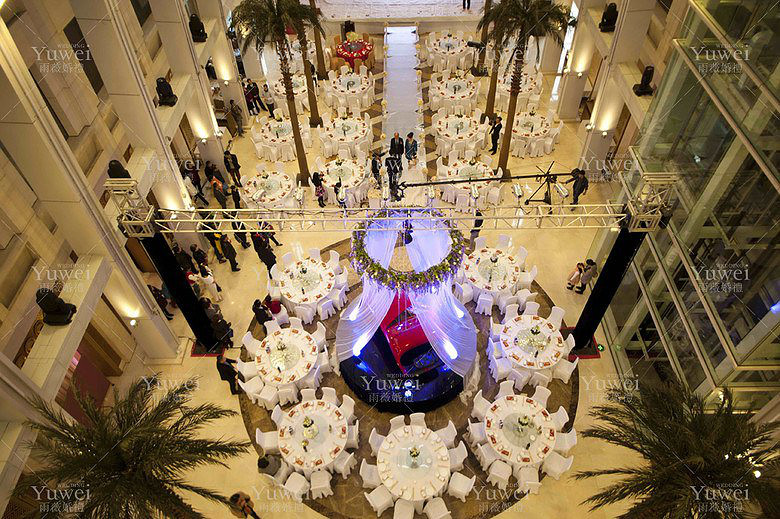 雨薇婚礼_ 好喜欢歌德的金色大厅…&he