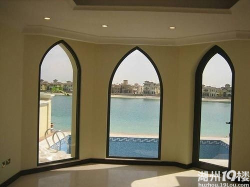 迪拜居民房实拍 豪华堪称人间天堂-口水楼市-房