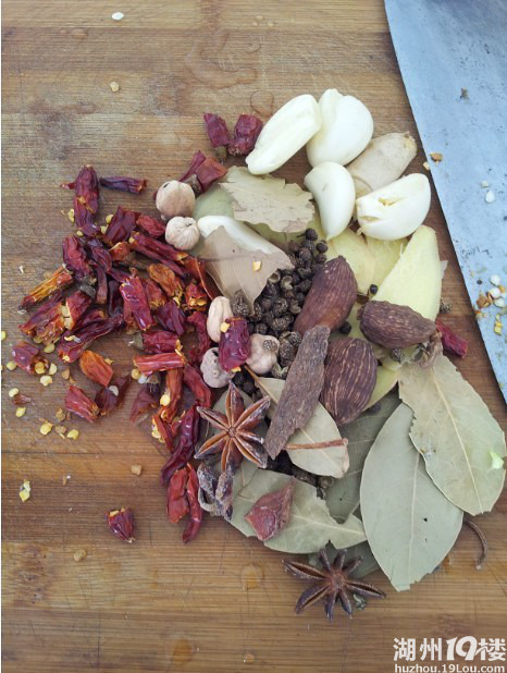 手把手教你自己动手烧龙虾~