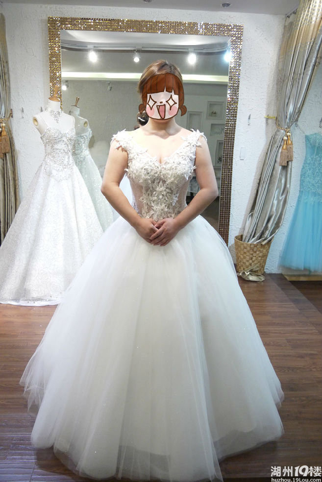 试纱记~~ 130斤的我也能穿超美的鱼尾婚纱了