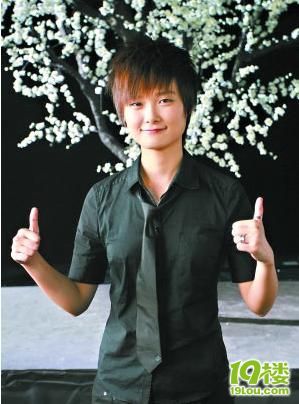 李雨春网选四川第一美女:难道四川没女人了-