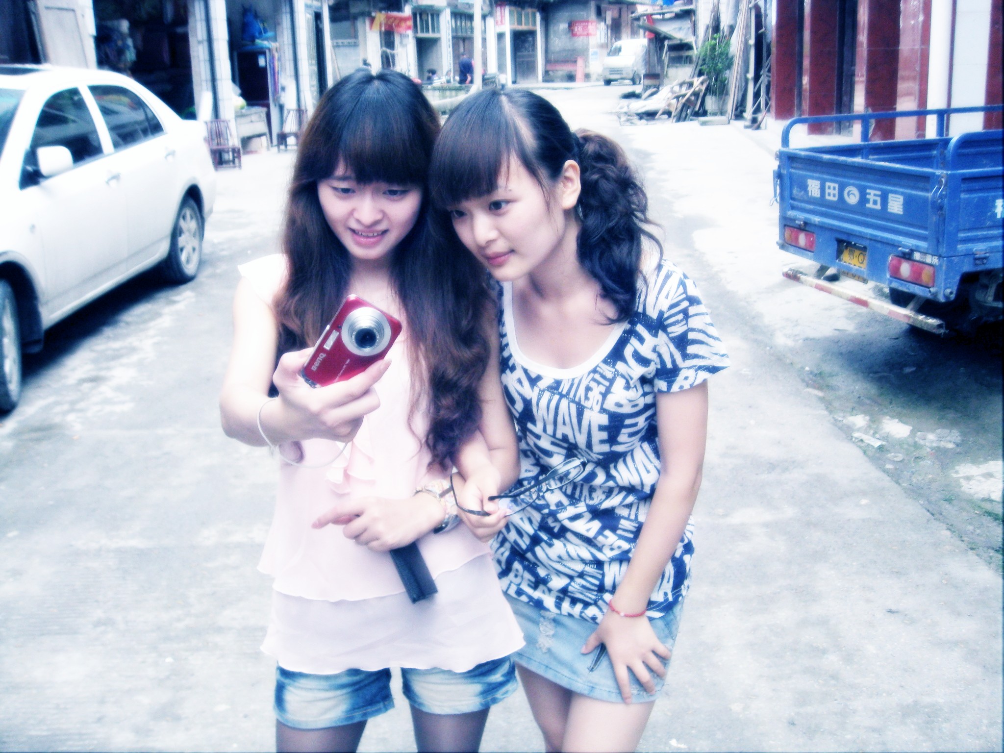 我们俩<em>姐妹故事</em>,苗家风光-旅游拉风-嘉兴19楼