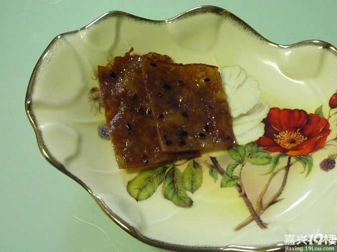 老板,来伊份猪肉脯,别加苍蝇,谢谢啦-讲空头-嘉