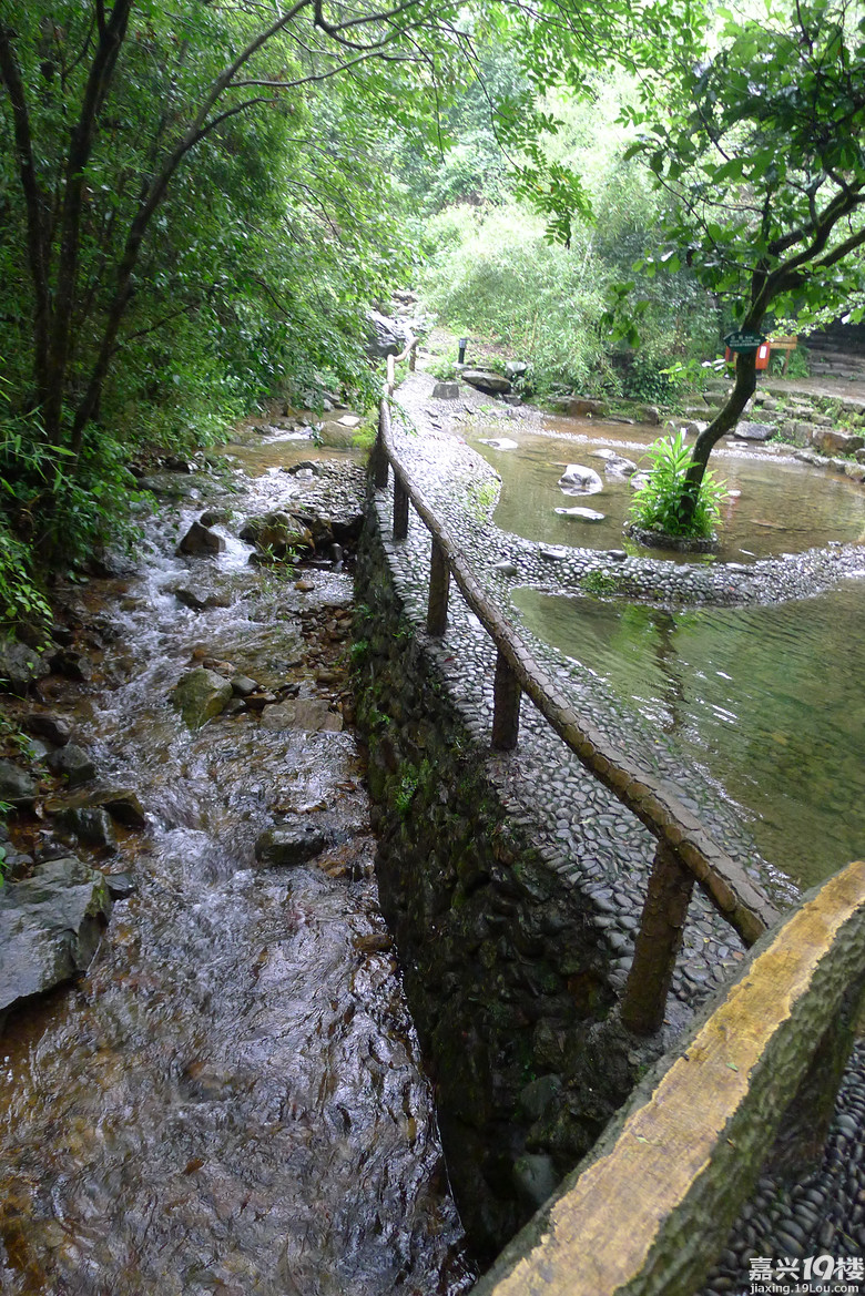 一千个奥特曼大战一千个怪兽-旅游拉风-嘉兴1