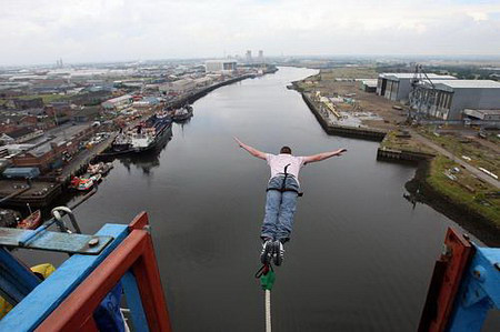 离嘉兴最近的蹦极的地方哪儿有呢?!-旅游拉风