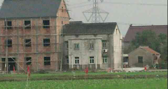 举报违章建房-讲空头-嘉兴19楼