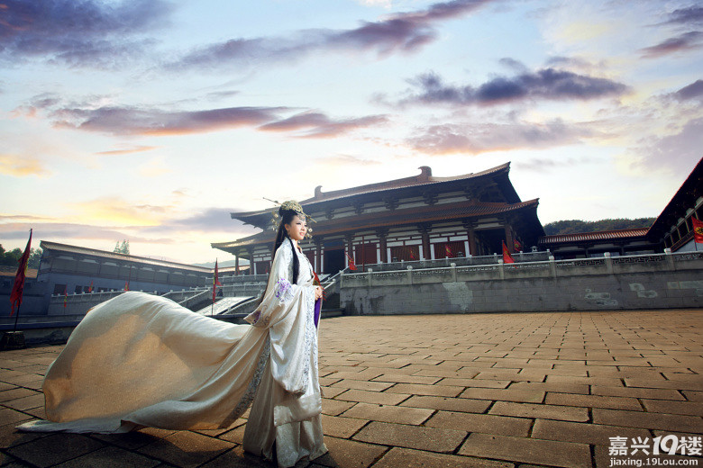 【<em>回到古代</em>做<em>女侠</em>】-婚照写真-结婚交流圈-嘉兴