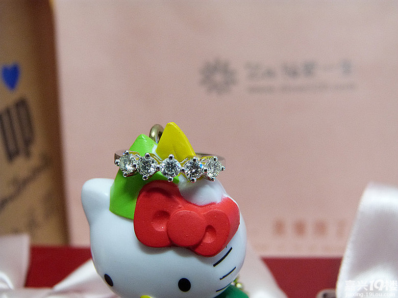 幸福像花儿一样绽放,公主花冠排戒见证你我真