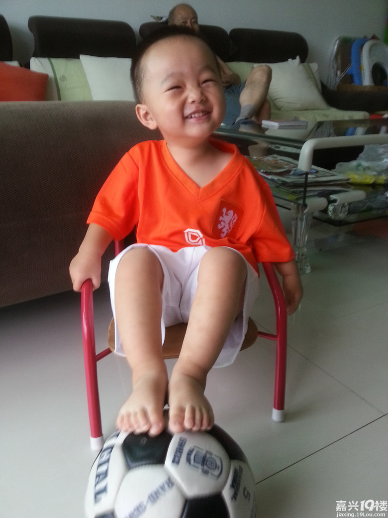 【我是足球小宝贝】+依然范佩西 -0-2周岁-宝宝
