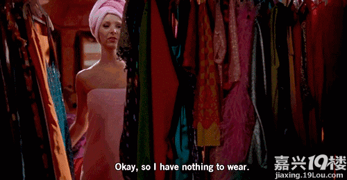 <em>大胸妹子夏天</em>没衣服穿?这可如何是好?-美颜美