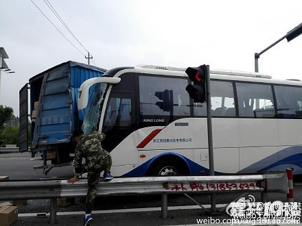 下午2点多,东西大道林埭路口车祸-是不是真的