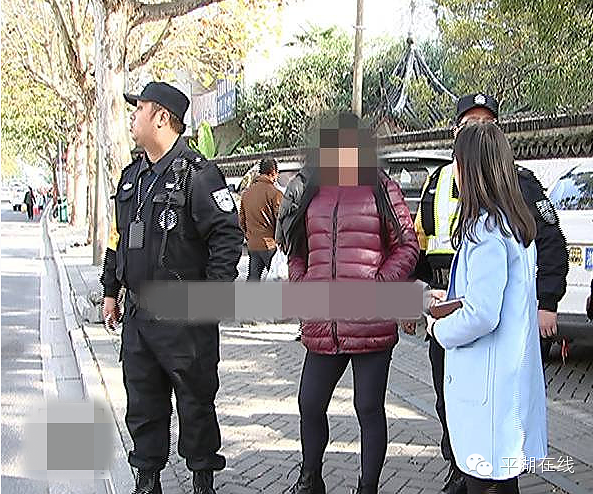 【无节操】卖淫女公然在公园内进行拉客,50块