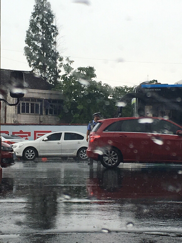 ���еĽ���