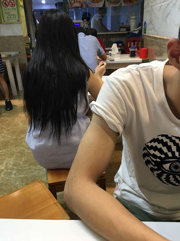 ����Ů���ÿ��Ӷ�ͦ�Ըе�