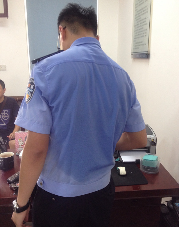 ���񾯲�Ϊ����