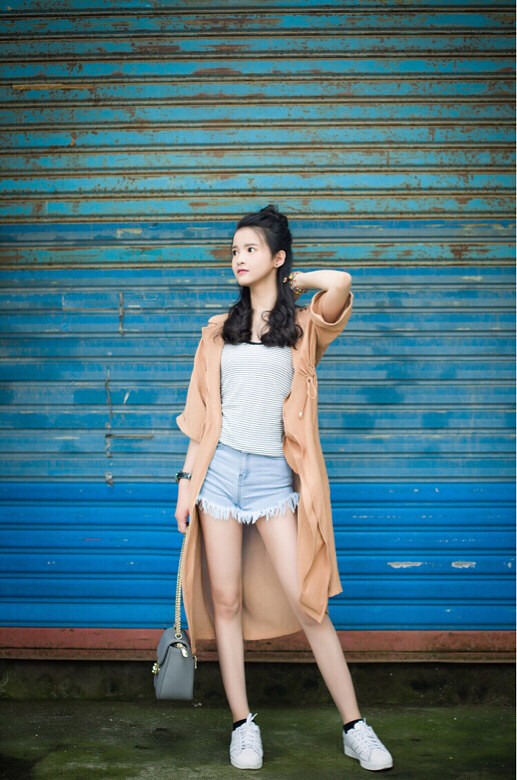 �Ա�ƬԼ�� ���ݼ������ض��� ��Ůװ Ƥ