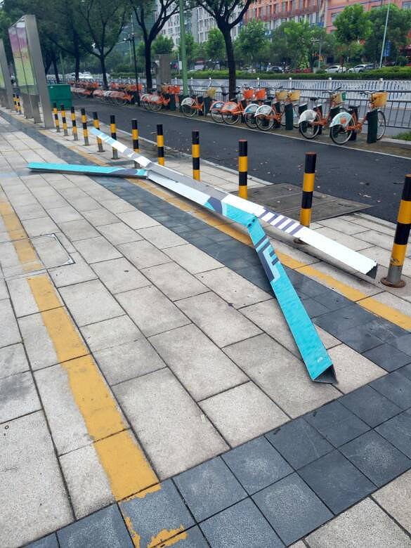 �󵲷粣�� �����ˣ����Ҳ�ֻһ��